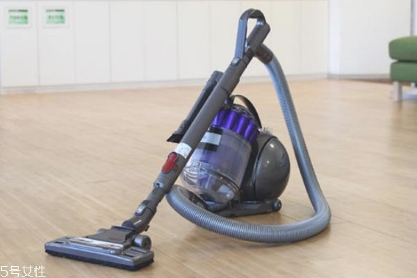 吸塵器臥式好還是立式好 吸塵器的保養(yǎng)方法 吸塵器臥式好還是立式好 吸塵器的保養(yǎng)方法