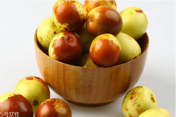 冬棗吃多了會(huì)怎樣 冬棗吃多了有這些壞處 冬棗吃多了會(huì)怎樣 冬棗吃多了有這些壞處