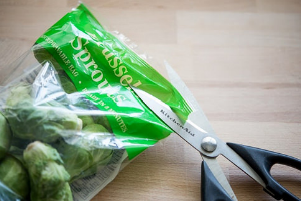 剪刀廚房小助手 5個實用剪刀用法 剪刀廚房小助手 5個實用剪刀用法