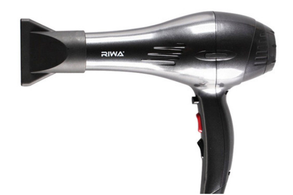 染發(fā)和燙發(fā)一般多少錢 燙染后日常護(hù)理方法 染發(fā)和燙發(fā)一般多少錢 燙染后日常護(hù)理方法