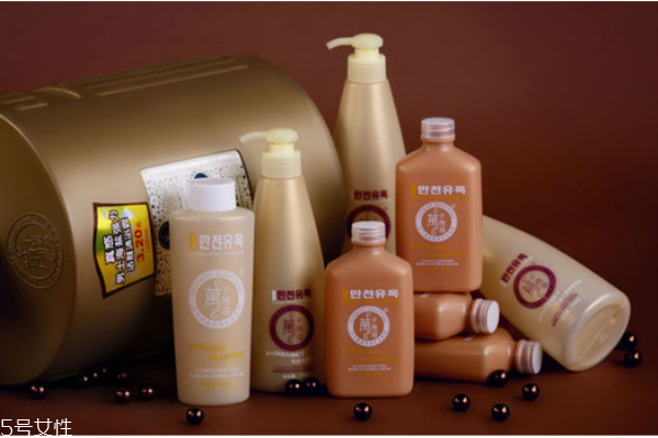 染發(fā)和燙發(fā)一般多少錢 燙染后日常護(hù)理方法 染發(fā)和燙發(fā)一般多少錢 燙染后日常護(hù)理方法