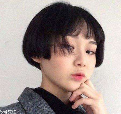 短發(fā)燙染什么樣的造型好看 不燙不染的女生短發(fā)發(fā)型 短發(fā)燙染什么樣的造型好看 不燙不染的女生短發(fā)發(fā)型