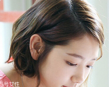 短發(fā)燙染什么樣的造型好看 不燙不染的女生短發(fā)發(fā)型 短發(fā)燙染什么樣的造型好看 不燙不染的女生短發(fā)發(fā)型