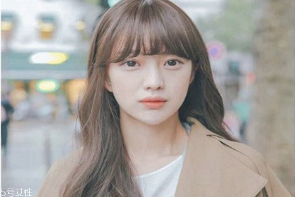 冬天適合弄什么發(fā)型 個性染發(fā)圖片 冬天適合弄什么發(fā)型 個性染發(fā)圖片