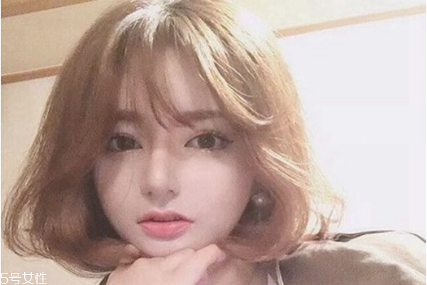 冬天適合弄什么發(fā)型 個性染發(fā)圖片 冬天適合弄什么發(fā)型 個性染發(fā)圖片