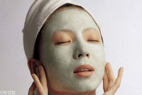 冬天敷面膜怎么加熱 這兩點(diǎn)可以幫助大家參考 冬天敷面膜怎么加熱 這兩點(diǎn)可以幫助大家參考