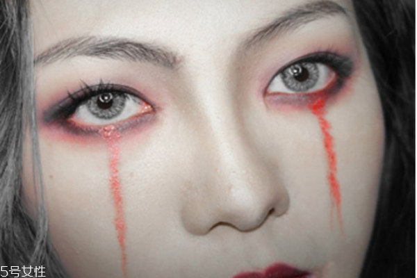 萬(wàn)圣節(jié)妝容有哪些 萬(wàn)圣節(jié)簡(jiǎn)單妝容 萬(wàn)圣節(jié)妝容有哪些 萬(wàn)圣節(jié)簡(jiǎn)單妝容