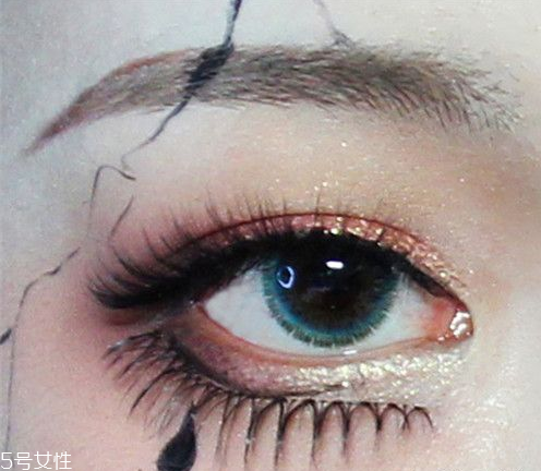 萬(wàn)圣節(jié)妝容有哪些 萬(wàn)圣節(jié)簡(jiǎn)單妝容 萬(wàn)圣節(jié)妝容有哪些 萬(wàn)圣節(jié)簡(jiǎn)單妝容