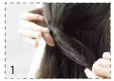 卷發(fā)扎什么發(fā)型好看 長卷發(fā)扎法教程 卷發(fā)扎什么發(fā)型好看 長卷發(fā)扎法教程