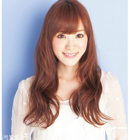 好看的韓國(guó)女生卷發(fā)發(fā)型 韓式長(zhǎng)卷發(fā)發(fā)型圖片 好看的韓國(guó)女生卷發(fā)發(fā)型 韓式長(zhǎng)卷發(fā)發(fā)型圖片