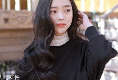 好看的韓國女生卷發(fā)發(fā)型 韓式長卷發(fā)發(fā)型圖片 好看的韓國女生卷發(fā)發(fā)型 韓式長卷發(fā)發(fā)型圖片