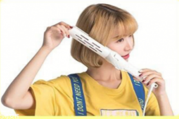 怎么用卷發(fā)棒卷內(nèi)扣 輕松燙優(yōu)雅波波頭發(fā)型 怎么用卷發(fā)棒卷內(nèi)扣 輕松燙優(yōu)雅波波頭發(fā)型