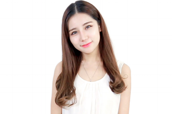 怎么用卷發(fā)棒卷內(nèi)扣 輕松燙優(yōu)雅波波頭發(fā)型 怎么用卷發(fā)棒卷內(nèi)扣 輕松燙優(yōu)雅波波頭發(fā)型