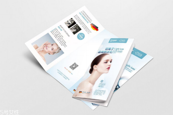 煩人的油性皮膚該怎么護(hù)理呢 煩人的油性皮膚該怎么護(hù)理呢