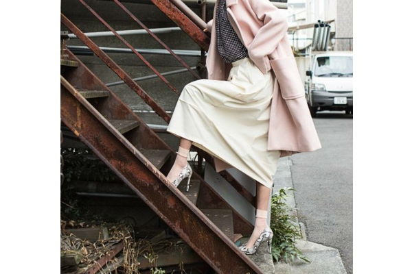 蕾絲衣服怎么搭配 4種蕾絲單品搭配指南 蕾絲衣服怎么搭配 4種蕾絲單品搭配指南