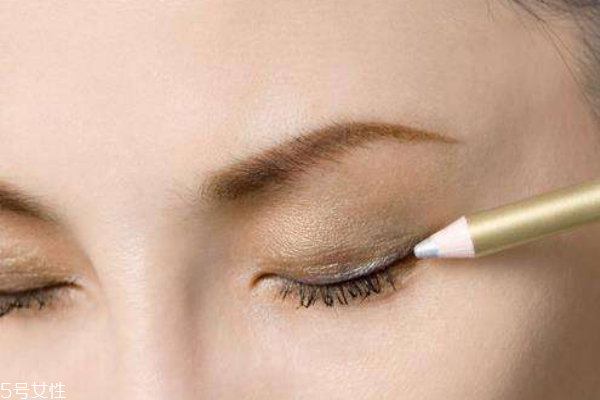 各種眼線畫法大集合，總有一種適合你