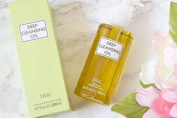 痘痘肌適合用卸妝油嗎 4款痘痘肌卸妝油推薦 痘痘肌適合用卸妝油嗎 4款痘痘肌卸妝油推薦