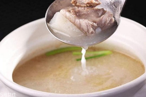 孕婦產(chǎn)后坐月子可以吃海鮮嗎 孕婦產(chǎn)后坐月子可以吃海鮮嗎