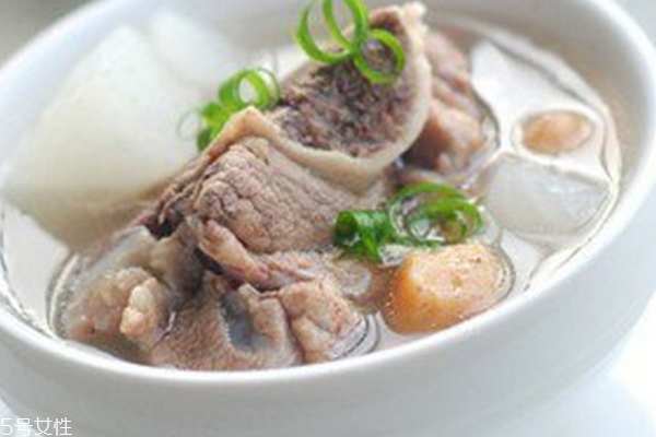 孕婦產(chǎn)后坐月子可以吃海鮮嗎 孕婦產(chǎn)后坐月子可以吃海鮮嗎