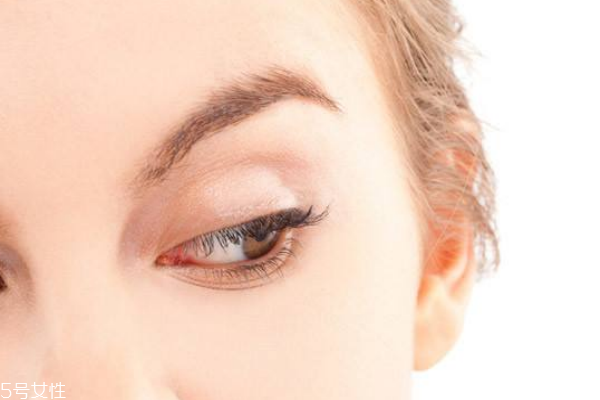 日本豆乳眼霜好用嗎 性?xún)r(jià)比極高 日本豆乳眼霜好用嗎 性?xún)r(jià)比極高