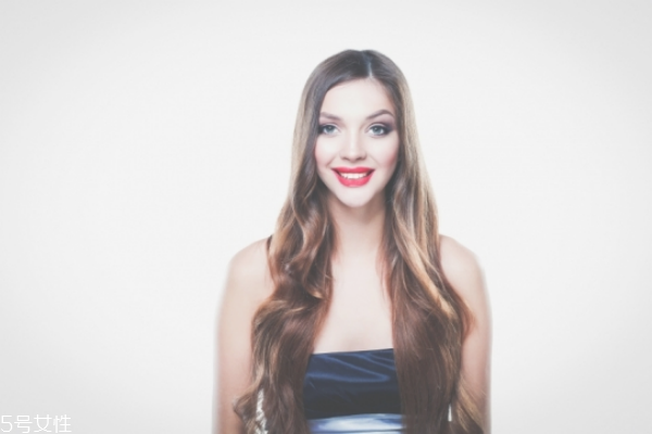 乳液可以當(dāng)身體乳嗎 會(huì)不太經(jīng)用 乳液可以當(dāng)身體乳嗎 會(huì)不太經(jīng)用