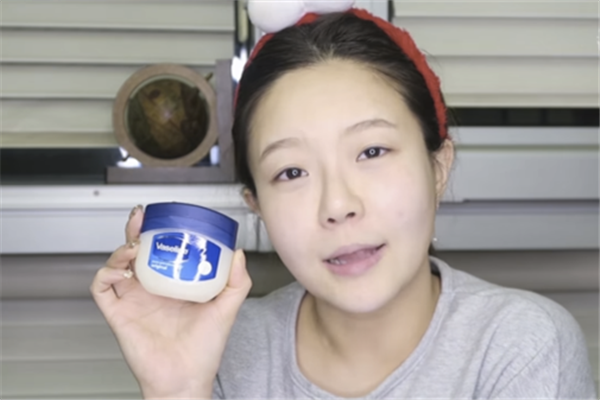 凡士林去黑頭方法 省錢又不傷皮膚 凡士林去黑頭方法 省錢又不傷皮膚