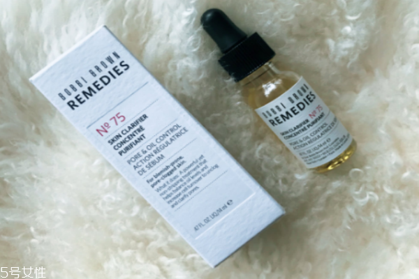 芭比波朗75號精油用法 讓你不再做大毛孔星人 芭比波朗75號精油用法 讓你不再做大毛孔星人