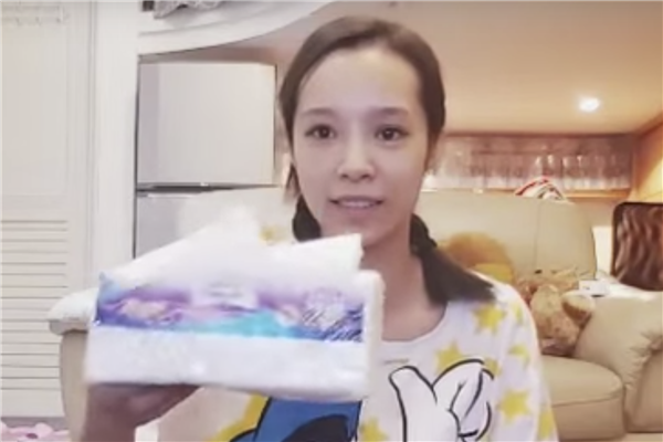 懶人瘦腿法圖解 睡前做5分鐘 懶人瘦腿法圖解 睡前做5分鐘