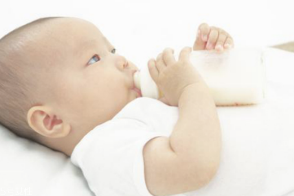 安撫奶嘴適合多大的寶寶 使用后如何消毒 安撫奶嘴適合多大的寶寶 使用后如何消毒