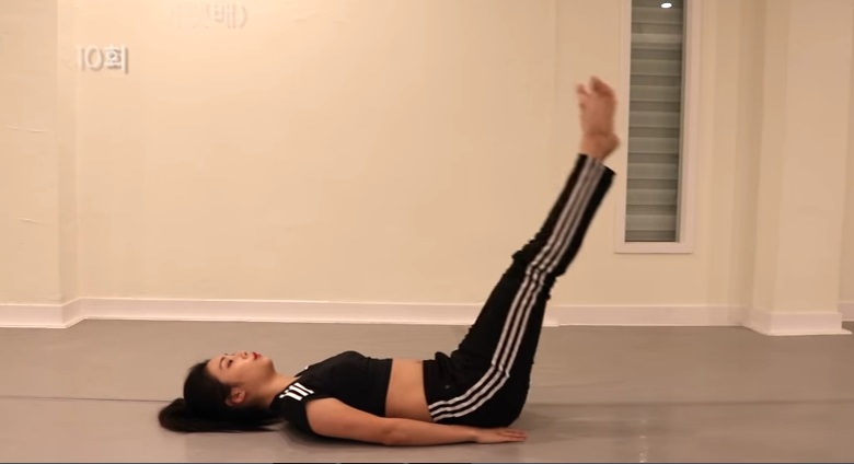 川字腹肌怎么練 每天5分鐘1周就有效 川字腹肌怎么練 每天5分鐘1周就有效