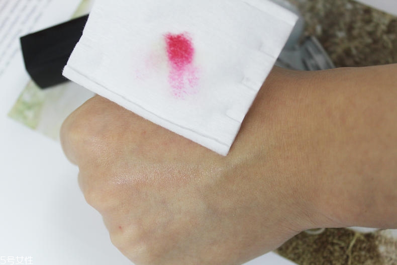 迪奧999口紅沾杯嗎 迪奧999口紅評測 迪奧999口紅沾杯嗎 迪奧999口紅評測