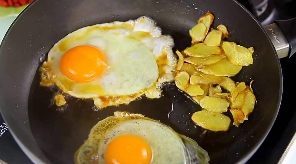 麻油雞蛋面線怎么做好吃 圖文步驟解析 麻油雞蛋面線怎么做好吃 圖文步驟解析