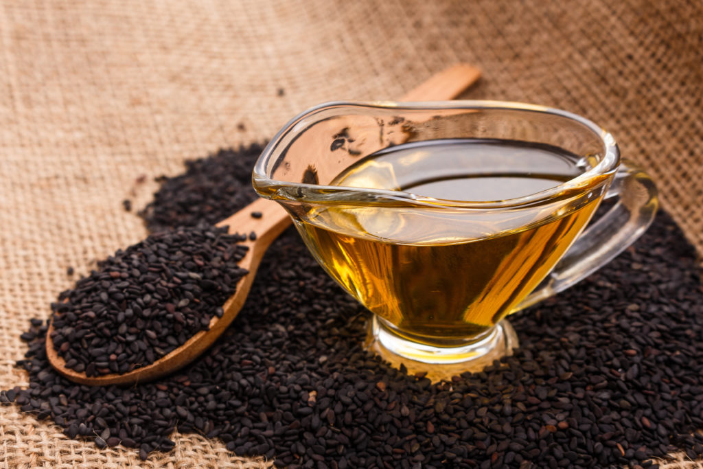 麻油雞蛋面線怎么做好吃 圖文步驟解析 麻油雞蛋面線怎么做好吃 圖文步驟解析