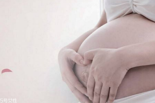 孕吐怎么緩解 這幾招能讓孕媽媽舒服一些 孕吐怎么緩解 這幾招能讓孕媽媽舒服一些