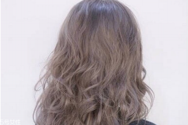 染發(fā)后多久可以懷孕 染發(fā)懷孕小知識 染發(fā)后多久可以懷孕 染發(fā)懷孕小知識