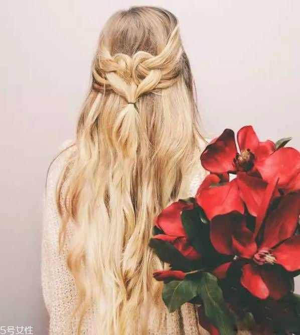 冬天頭發(fā)怎么弄好看 冬季適合的發(fā)型 冬天頭發(fā)怎么弄好看 冬季適合的發(fā)型