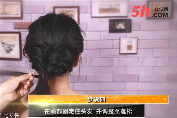 上班族怎么扎頭發(fā) 上班族怎么扎頭發(fā)