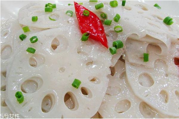 怎么才能讓蓮藕不變色 飲食小竅門 怎么才能讓蓮藕不變色 飲食小竅門