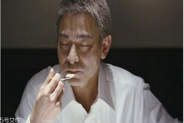 長白發(fā)吃什么好 營養(yǎng)飲食常識 長白發(fā)吃什么好 營養(yǎng)飲食常識