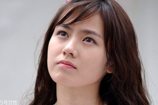 臉部脫皮發(fā)紅癢怎么辦 撫脫皮保養(yǎng)小技巧 臉部脫皮發(fā)紅癢怎么辦 撫脫皮保養(yǎng)小技巧