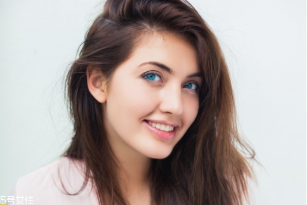 初學(xué)者怎樣畫眉毛 初學(xué)者畫眉毛的技巧 初學(xué)者怎樣畫眉毛 初學(xué)者畫眉毛的技巧