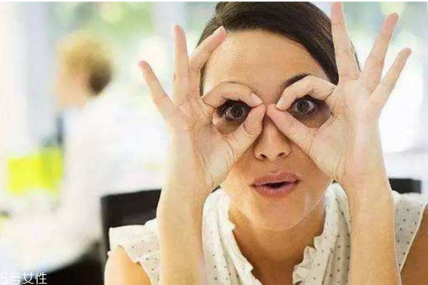 麥粒腫會(huì)傳染嗎 教你眼睛長了麥粒腫怎么辦 麥粒腫會(huì)傳染嗎 教你眼睛長了麥粒腫怎么辦