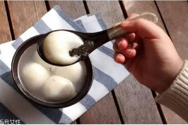 做湯圓用什么糯米粉好 不同的湯圓做法 做湯圓用什么糯米粉好 不同的湯圓做法