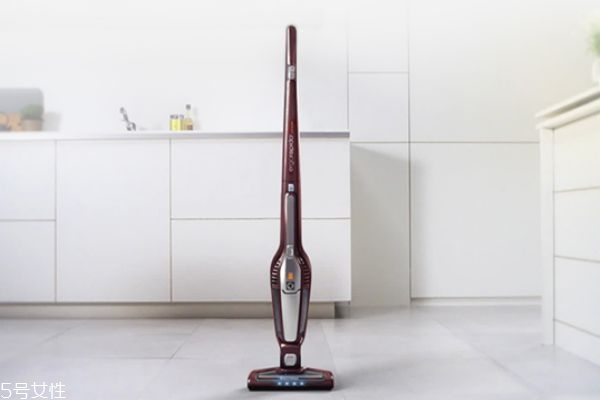 吸塵器可以吸瓷磚地板嗎 這些你須知道 吸塵器可以吸瓷磚地板嗎 這些你須知道