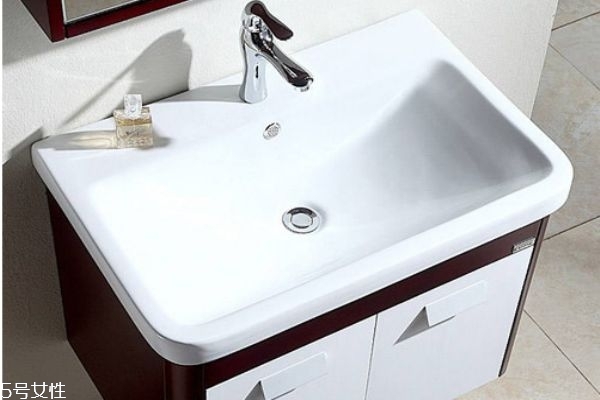 洗臉盆怎么選擇 衛(wèi)生間洗臉盆如何選購(gòu) 洗臉盆怎么選擇 衛(wèi)生間洗臉盆如何選購(gòu)