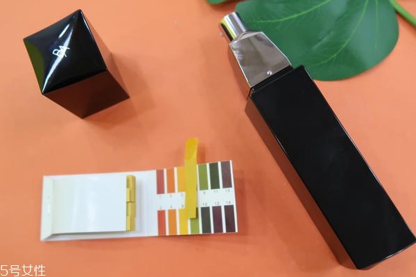 黑ba化妝水用法 用對了才不浪費(fèi)