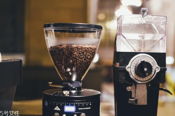 咖啡機(jī)什么材質(zhì)好 常見(jiàn)3種材質(zhì)大pk 咖啡機(jī)什么材質(zhì)好 常見(jiàn)3種材質(zhì)大pk