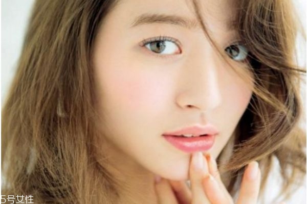 涂口紅技巧 口紅的多種涂法 涂口紅技巧 口紅的多種涂法