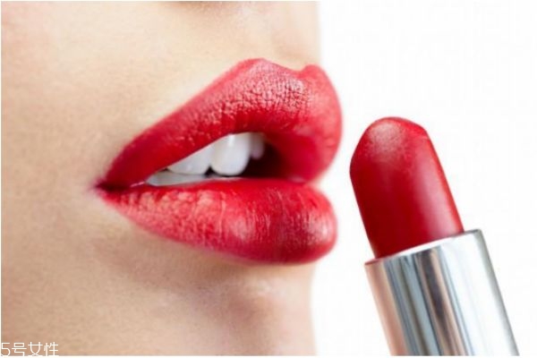 正紅色口紅適合黃皮嗎 正紅色口紅有哪些 正紅色口紅適合黃皮嗎 正紅色口紅有哪些