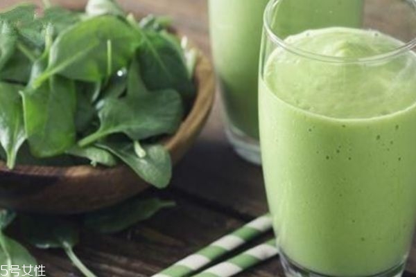 多囊卵巢綜合癥的調(diào)理 生活上要注意 多囊卵巢綜合癥的調(diào)理 生活上要注意